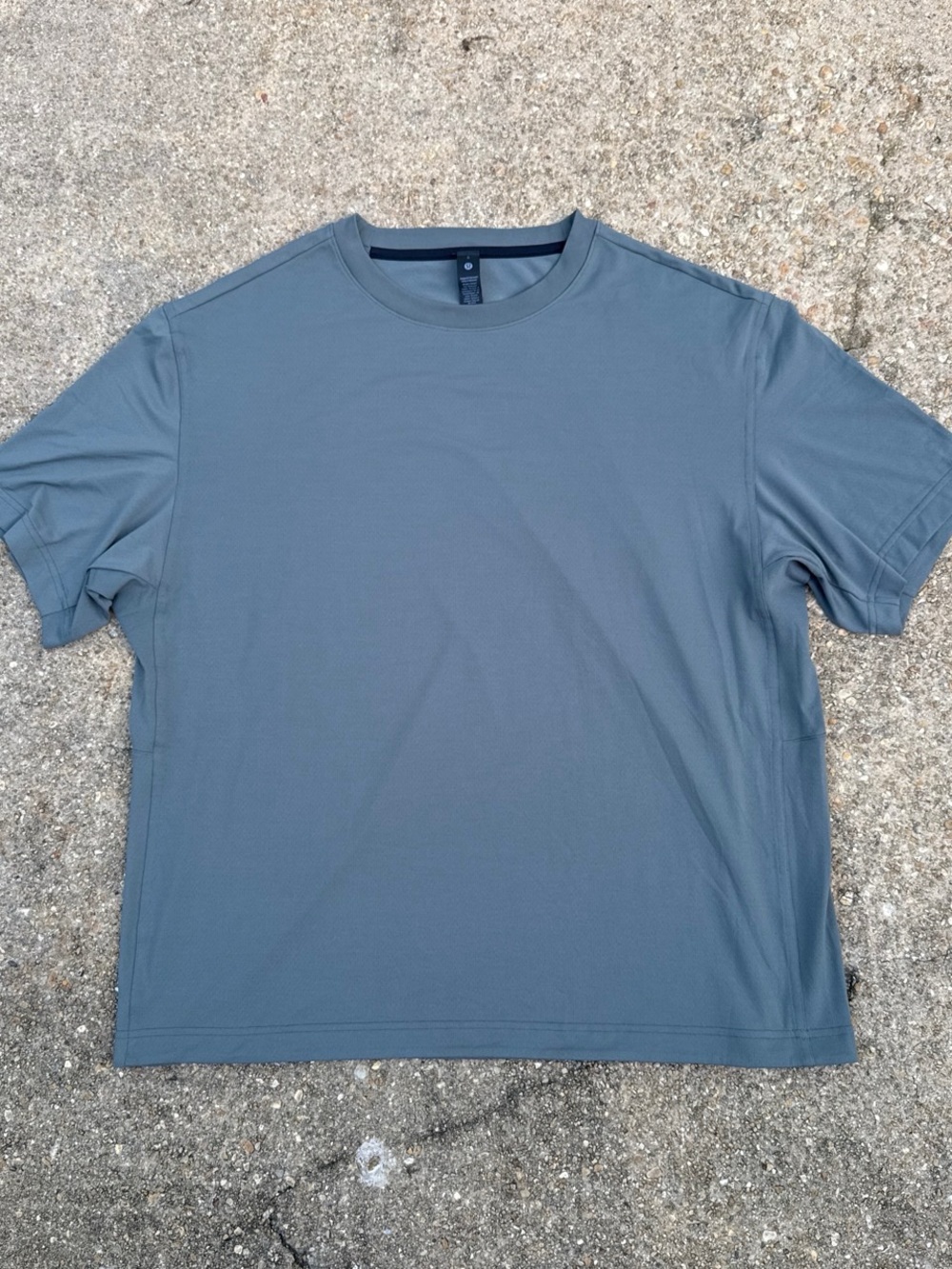 Lululemon Men's Rainforest Green EasySet Training Short-Sleeve Shirt